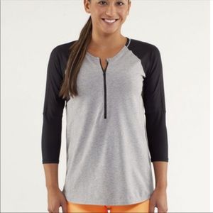 Lululemon top